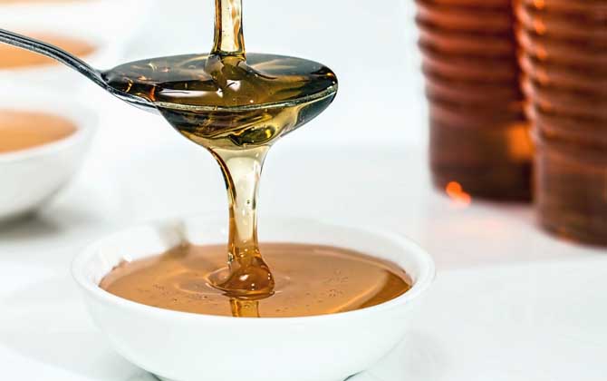 蜂蜜可以用來洗臉嗎? 蜂蜜