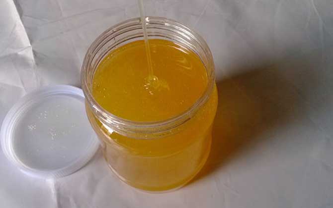 經(jīng)常喝蜂蜜好嗎?喝蜂蜜的這8大好處,只有常喝蜂蜜的人才知道! 蜂蜜