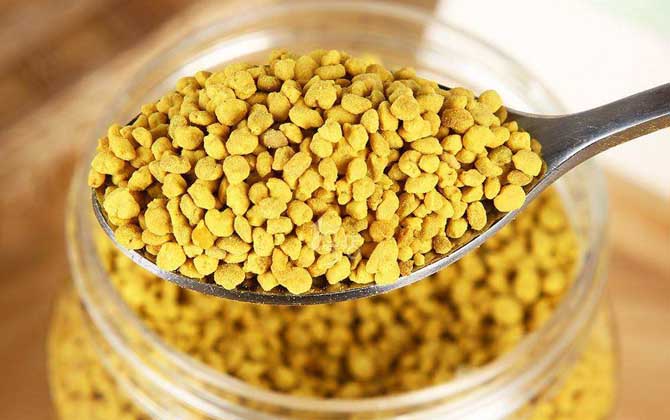 蜂產(chǎn)品有哪些種類?不僅僅只有蜂蜜,有些蜂產(chǎn)品比蜂蜜還要值錢! 蜂花粉