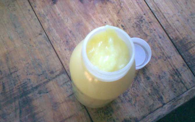 蜂王漿怎么吃最好?除了要適量以外,還要注意蜂王漿的禁忌人群! 蜂王漿