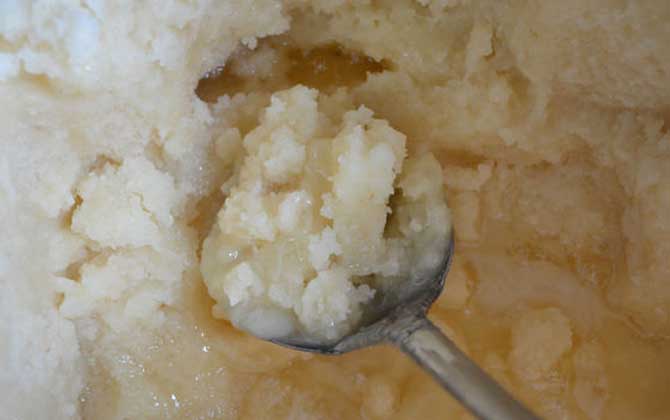 假蜂蜜是怎么做出來的?作假方法花樣百出,有些方法堪稱“恐怖”! 蜂蜜