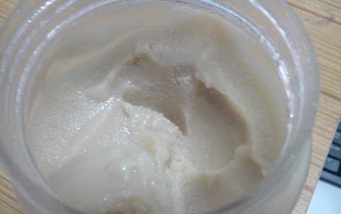 假蜂蜜是怎么做出來的?作假方法花樣百出,有些方法堪稱“恐怖”! 蜂蜜