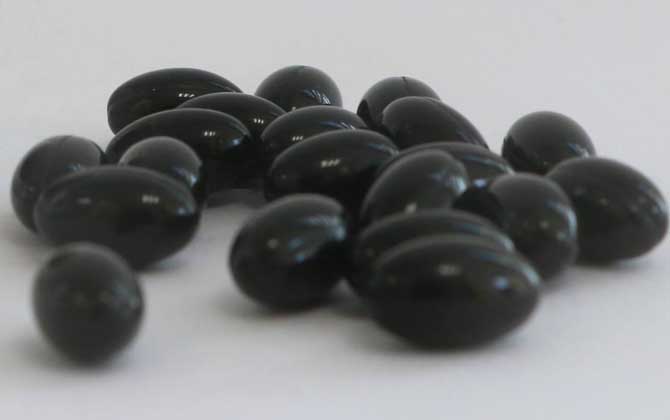 蜂膠什么年齡吃最好?最適合中老年人吃,青少年要少吃或不吃! 蜂膠