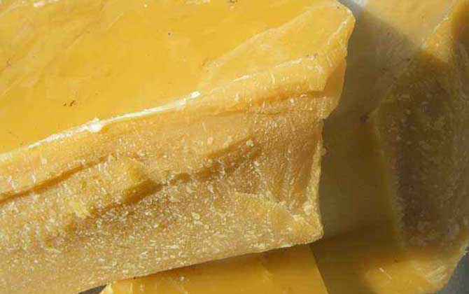 蜂蠟的作用與功效及吃法,正確食用能美容,過量食用反而有害! 蜂蠟