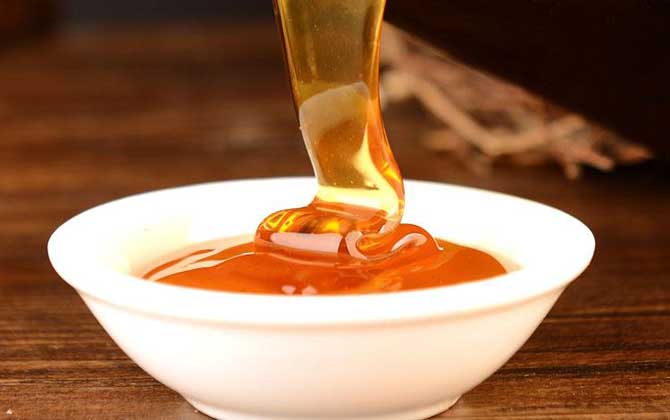 黨參蜂蜜的功效與作用及食用方法 黨參蜂蜜