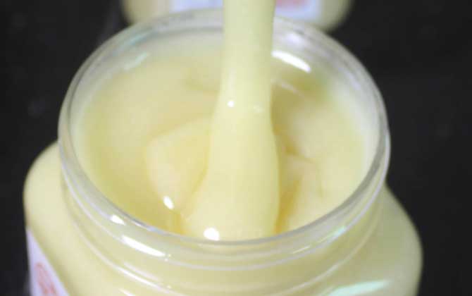 枇杷蜂蜜的功效與作用及食用方法 枇杷蜂蜜