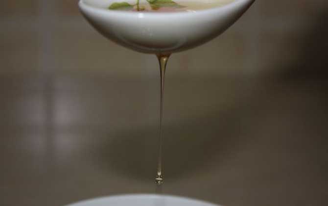 陳醋蜂蜜水的功效及正確喝法 蜂蜜