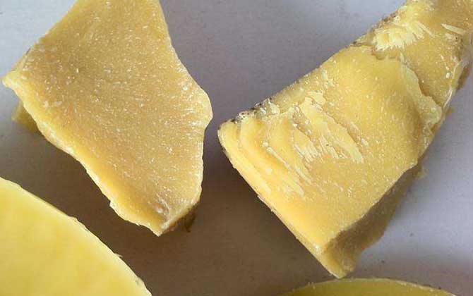 蜂蠟和蜂膠的區別 蜂蠟