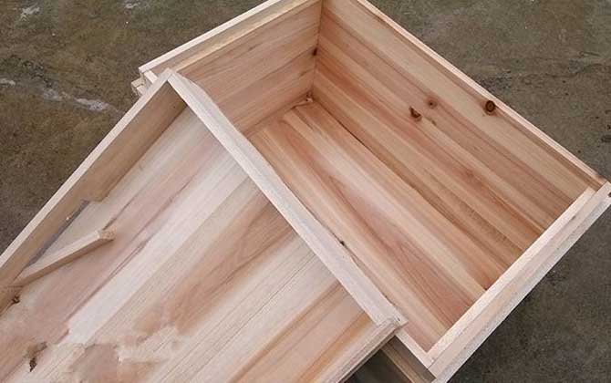 農村簡易蜂箱的做法及注意事項 活框蜂箱