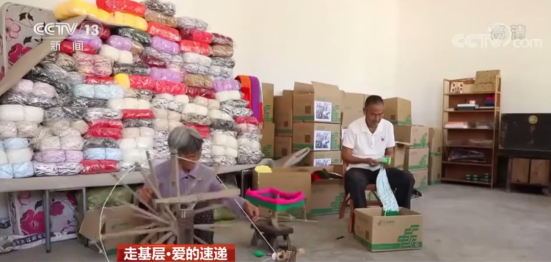 八旬老人寄出數(shù)萬條圍巾，收貨地幾乎覆蓋所有邊關……