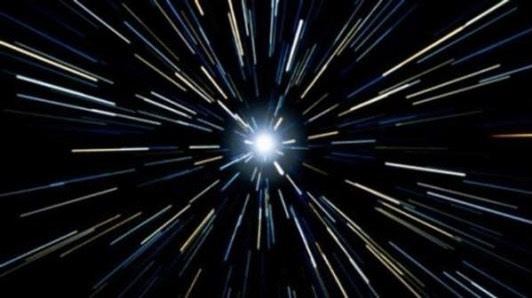 30萬(wàn)公里每秒的光速，它的動(dòng)力來(lái)源是什么？需要加速嗎？