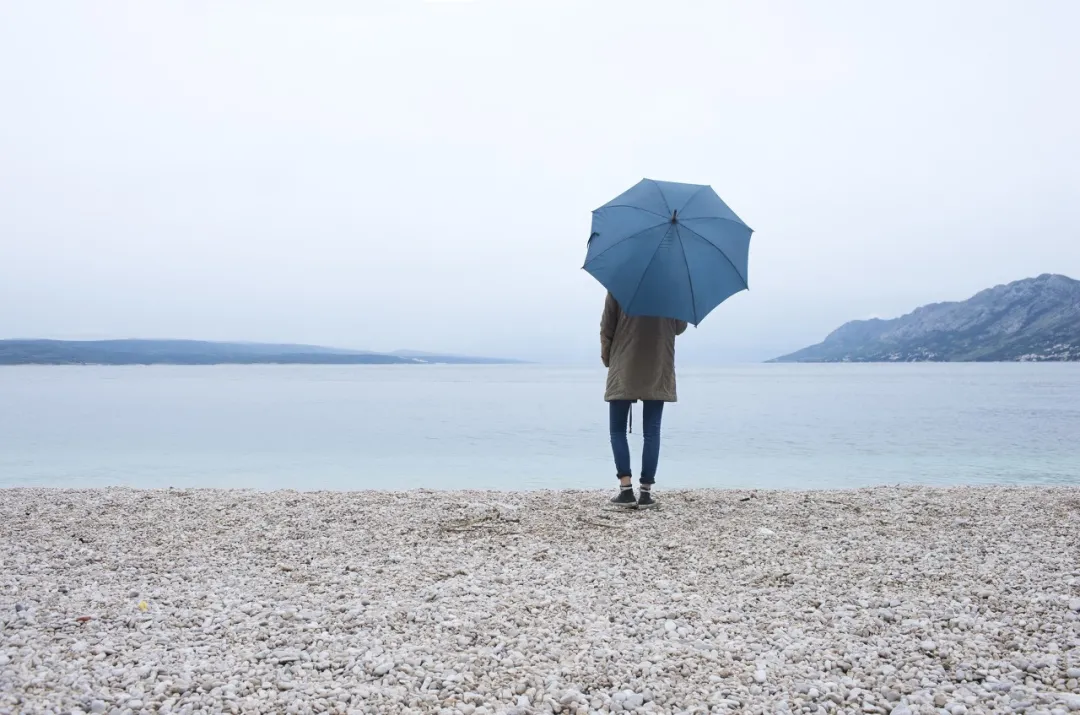 一個人最頂級的自律，是拒絕內(nèi)耗