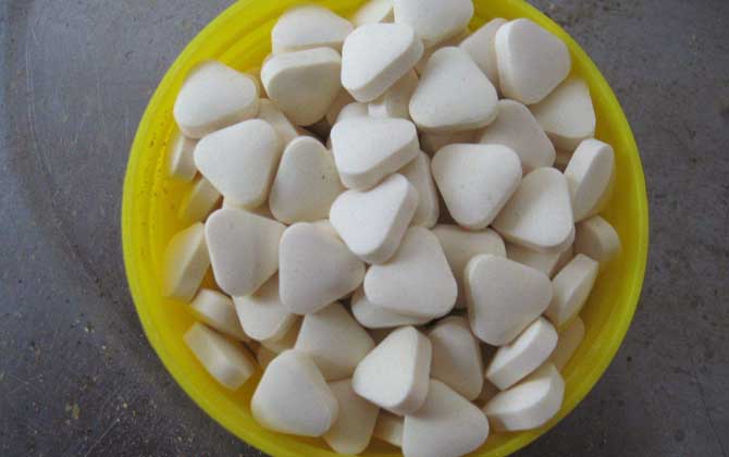 蜂王胎片的功效(蜂王胎片真能滋養卵巢嗎) 蜂王胎片的功效(蜂王胎片真能滋養卵巢嗎)