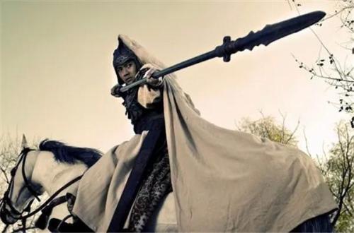 為什么絕大部分人都默認(rèn)趙云是大帥哥 史書明確稱贊趙云,說他是不折不扣的帥哥: