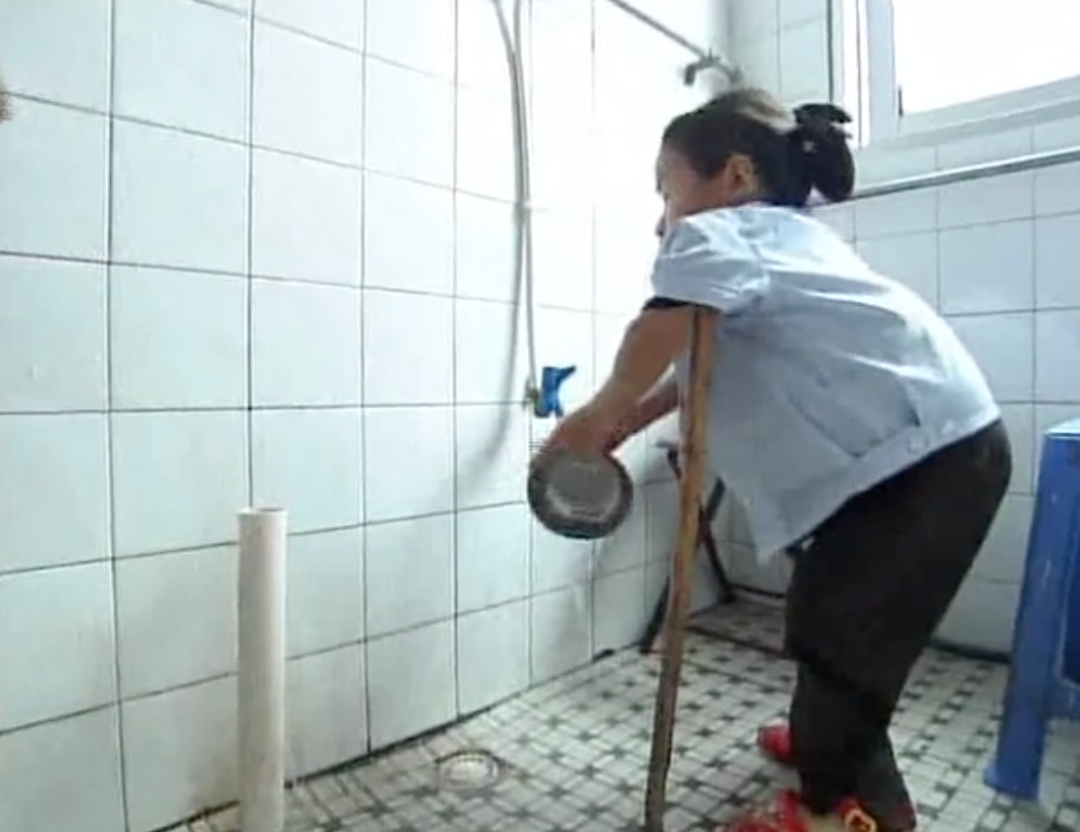 譚木匠的秘密：制作梳子的人，并不完美。