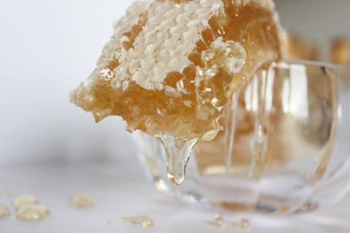 【蜜蜂知識】每天喝蜂蜜水會發(fā)胖嗎? 每天喝蜂蜜水會發(fā)胖嗎?