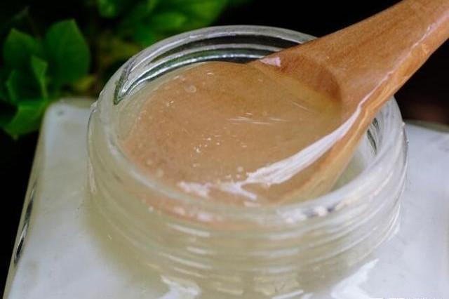 蜂蜜和稀飯能一起吃嗎 蜂蜜和稀飯能一起吃嗎