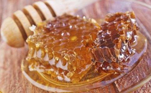 蜂蠟與蜂膠的區別 蜂蠟與蜂膠的區別