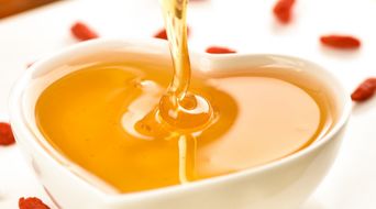 蜜蜂為什么蜂王和工蜂是雌性(蜜蜂的工作組織是由蜂王安排的嗎) 蜜蜂為什么蜂王和工蜂是雌性(蜜蜂的工作組織是由蜂王安排的嗎)