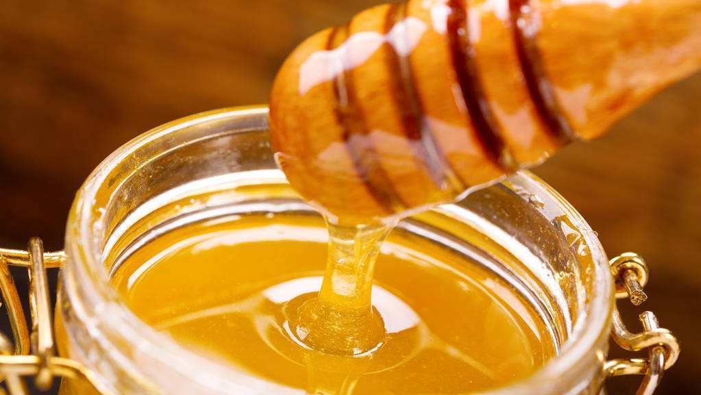 蜂蜜酸了還能吃嗎(輕微酸味可以食用) 蜂蜜酸了還能吃嗎(輕微酸味可以食用)