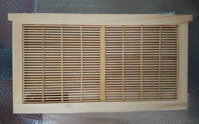 蜜蜂工具批發(fā)價(jià)格表(養(yǎng)蜂工具大全及參考價(jià)格) 蜜蜂工具批發(fā)價(jià)格表(養(yǎng)蜂工具大全及參考價(jià)格)