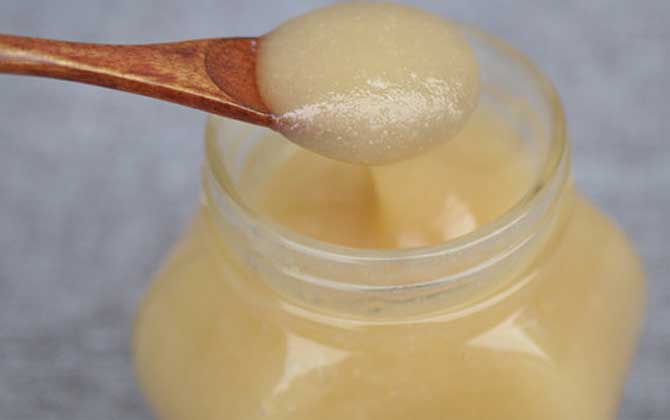 鴨腳木蜜和荔枝蜜哪個好(鴨腳木蜜和荔枝蜜的對比) 鴨腳木蜜和荔枝蜜哪個好(鴨腳木蜜和荔枝蜜的對比)