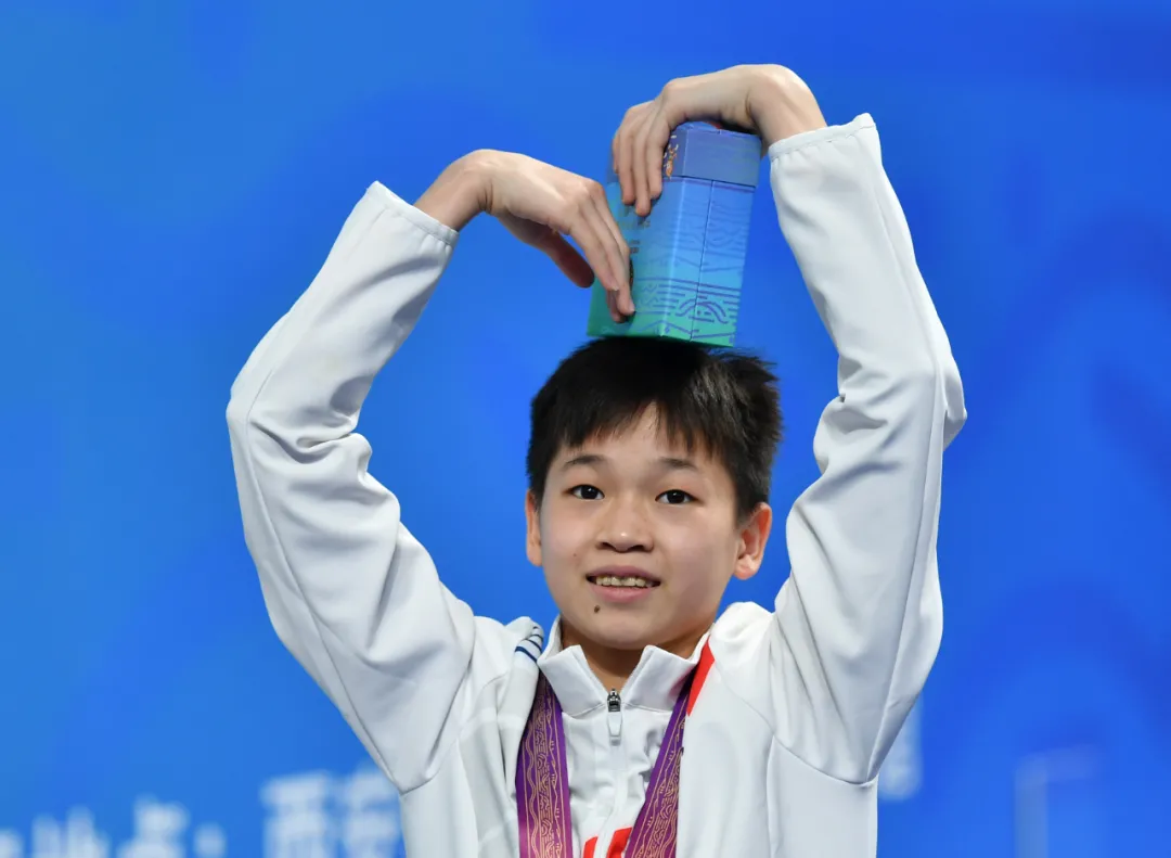 祝賀!全紅嬋10米臺摘金 祝賀!全紅嬋10米臺摘金