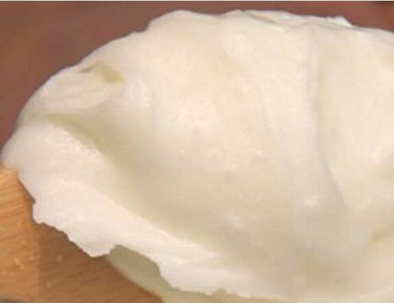 雪蜜和蜂蜜的對比(雪蜜和蜂蜜的區(qū)別) 雪蜜和蜂蜜的對比(雪蜜和蜂蜜的區(qū)別)