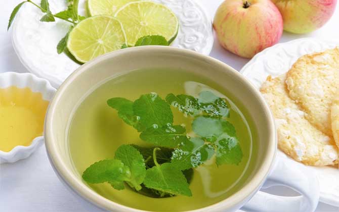 蜂蜜有什么功效與用途(蜂蜜的功效與作用) 蜂蜜有什么功效與用途(蜂蜜的功效與作用)