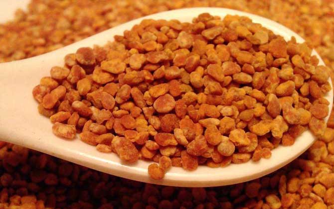 男人吃花粉能壯陽(yáng)嗎？有一定的輔助效果，但必須要堅(jiān)持服用！