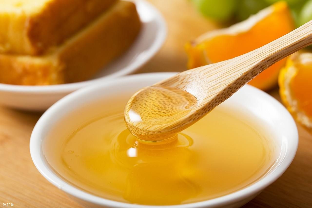 蜂蜜為什么會(huì)有酸酸的味道（正宗蜂蜜帶酸味的原因）